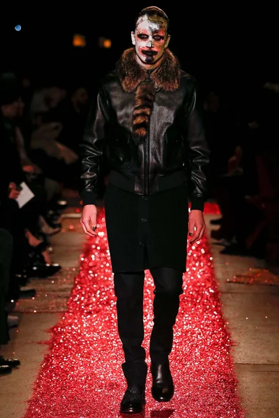 Look 5